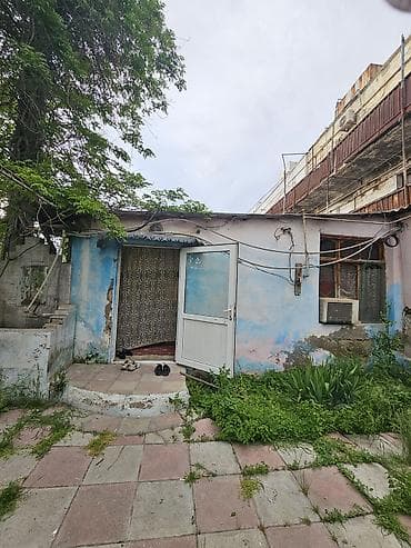 en son qoyulan ev elanlari: Satılır: Həyət evi - Geniş planlı birmərtəbəli ev, ayrı-ayrı böyük — 6
