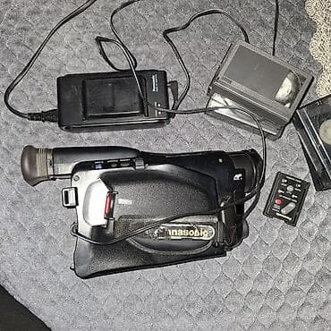 Fotokameralar: Panasonic RX30 VHS-C Vintage Kamera – 20 AZN 1990-cı illərə aid — 2