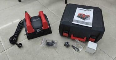 bıcax: Rəndə bıçaqlarını itiləmək üçün nəzərdə tutulmuş yığcam alət. Qara və — 1