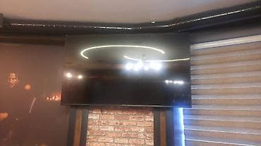 Sony - Divar asılqanlı düz ekran TV - Təxmini ekran ölçüsü: 55–65 düym