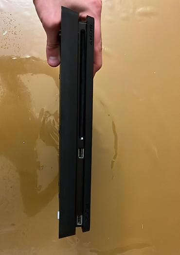 plesteyşn: Watsapp-A yazın.! Salam ps 4 slim 1tb ideal vəziyyətdə heç biri — 6