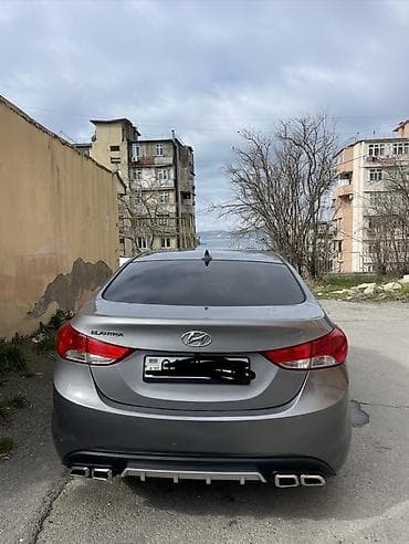 Avtomobil satışı: Hyundai Elantra: 1.8 l | 2011 il Sedan — 5