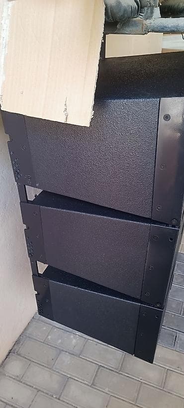 sony mc 1500: Bos line array qutulari Məhsul: Asma tipli professional line array — 2