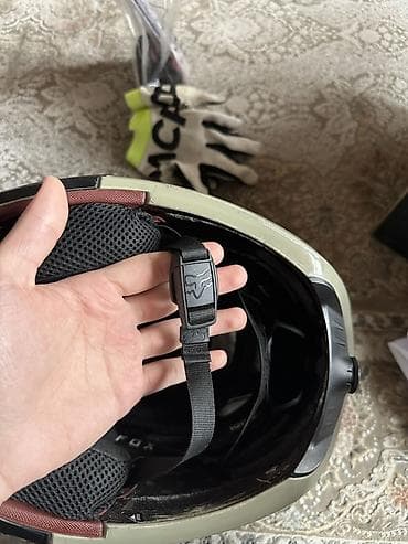 veli: FOX Proframe full-face dağ velosipedi dəbilqəsi 450 azn alinib kaska — 10