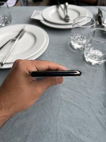 iphone 11 pro max plata: IPhone 11 Pro Max, 256 GB, Matte Midnight Green, Simsiz şarj, Face ID — 5