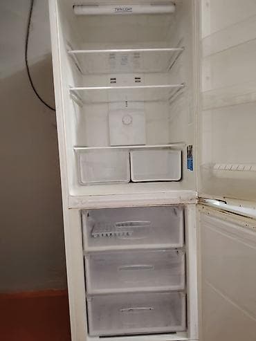 perviz bulbule madem: İşlənmiş 2 qapılı Indesit Soyuducu Satılır, rəng - Ağ — 3