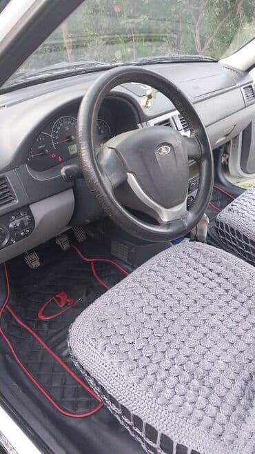 traktor qosqularin satisi: VAZ (LADA) Priora: 1.6 l | 2013 il 206000 km Hetçbek — 6