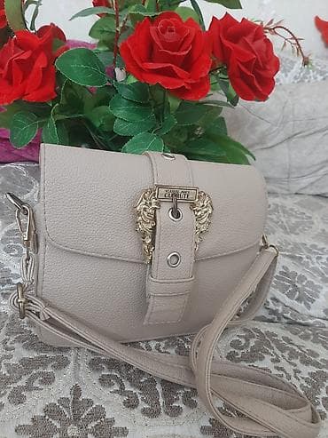 Əl çantası, Versace, İşlənmiş lalafo.az -da Əl çantası, Versace, İşlənmiş