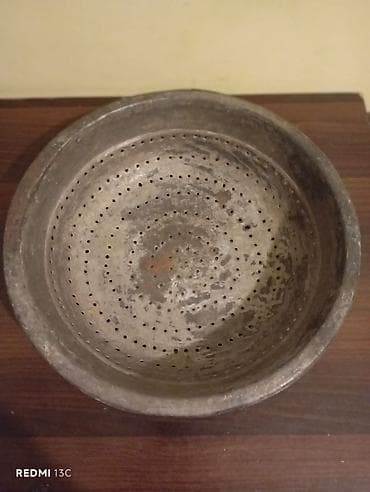duyu: Qədimi Köhnə tip metal süzgəc/kolander - Material: qalaylı və ya — 1