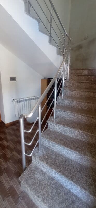 Pilləkən məhəccərləri