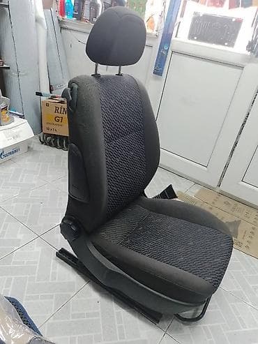 Opel kupe oturacaq sag teref 1eded.Niva ucun.qatlanan opel lalafo.az -da Opel kupe oturacaq sag teref 1eded.Niva ucun.qatlanan opel