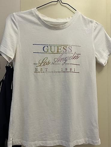 ayaqq: Guess tshirt S razmerdir ama serbest razmerdir Amerika razmeri S — 5