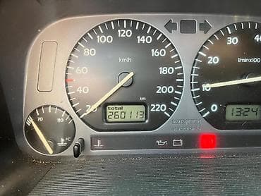 volkswagen com: Volkswagen Vento: 1.8 л | 1992 г. Седан — 6