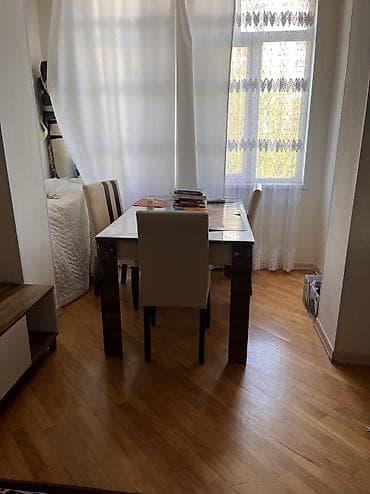 lalafo dirnaq stolu: Qonaq masası, İşlənmiş, Açılmayan, Taxta, Dördbucaq masa — 1