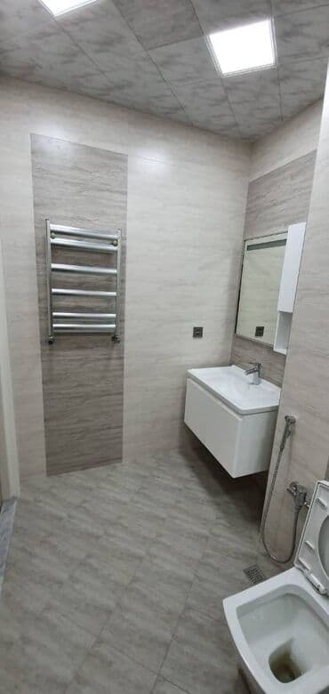 maştağa kiraye: Yeni Günəşli qəsəbəsi, AB massivində, Yeni Tikili 13 mərtəbəli binanın — 10