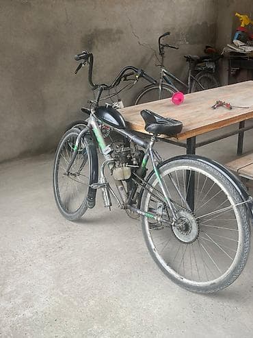 benzin muhərrikli velosiped: Benzin mühərrikli velosiped - Çərçivə: polad, 28" təkərlər - — 1