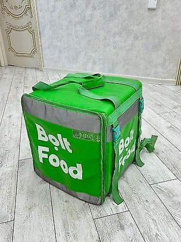 Bolt Food termo çatdırılma çantası - Ölçü: böyük həcmli kvadrat