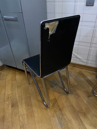 yemək masasi: Mətbəx üçün, İşlənmiş, Açılmayan, Dördbucaq masa, 4 stul — 7