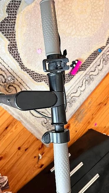 samkat: Elektrik skuter - Güclü ön amortizator sistemi – ikili yaylı çəngəl — 4