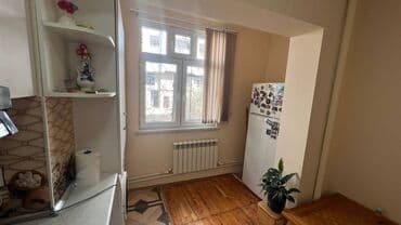 xacmazda tecili satilan evler: Bakı, 2 otaqlı, Köhnə tikili, m. Həzi Aslanov, 65 kv. m — 6