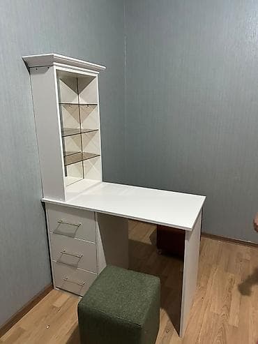 puflar: Yeni, Güzgülü, Azərbaycan — 1