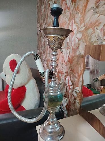 Metallik qəlibli klassik nərgilə - Material: parlaq metal gövdə