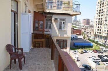 bakixanovda kiraye evler 2024: Tarqovuda 5 otaqlı mənzil kirayə verilir. 5 комнат, 3 спальни со — 2