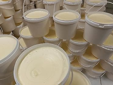 Məhsul: Ağ vedrələrdə qablaşdırılmış süd məhsulu – qaymaq/kərə yağı — 10