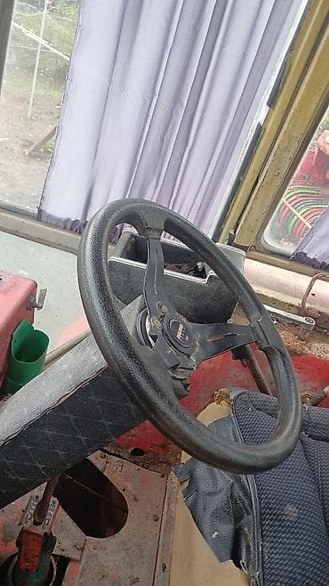 işlənmiş təkərlərin satışı: Traktor Yumz 1992 il, 100 at gücü, motor 0.5 l, İşlənmiş — 8
