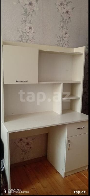 stol salon: Düz masa, Stulsuz, Polkalı, Siyirməli, Sadə laminat — 1