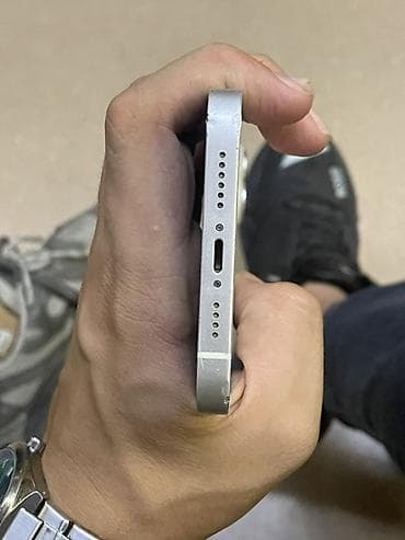 mini 7 ipad: IPhone 14 Plus, Ağ — 3