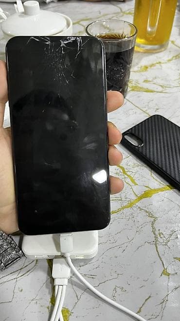 xs maxs: IPhone Xs Max, 64 GB, Space Gray, Qırıq — 1