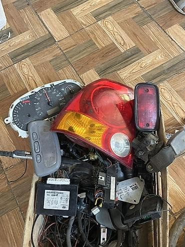 sükan mersedes: Avtomobil üçün ehtiyat hissələri dəsti Təsvir: - Markaya uyğun — 2