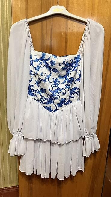 mini qelyan: Ağ rəngli, romantik üslubda qısa don. - Üst hissə ağ fon üzərində göy — 1