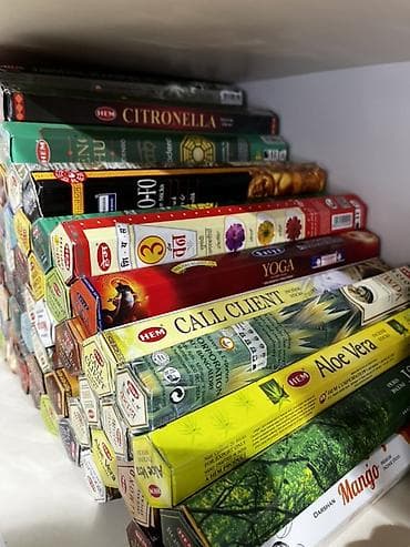 Müxtəlif ətirli tütsülər – HEM və digər markalar. Məhsul — 1