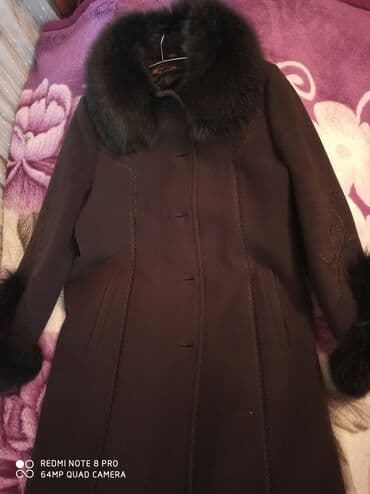 дождевик купить в баку: Palto, əla vəziyyətdədir, 48razmer. 3ildir 450azn.e alınıb. Az — 2