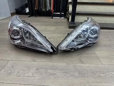 Komplekt, Yaxın və uzaq vuran işıqlar Toyota lalafo.az -da Komplekt, Yaxın və uzaq vuran işıqlar Toyota