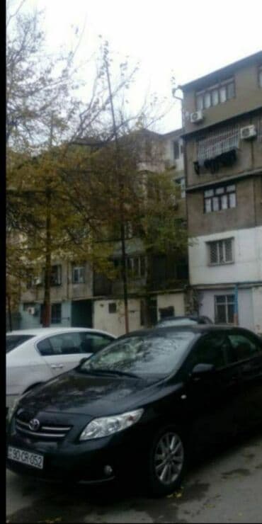 neftcilər kirayə evlər: Gənclik metrosunun yaxınlığında Kral şadliq evinə yaxın 5 mertebeli — 8