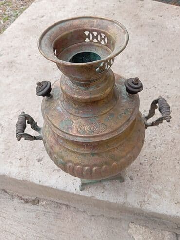 Kitablar və jurnallar: Məhsul: Antik mis samovar Təsvir: - Klassik rus tipli kömür/odunla — 3
