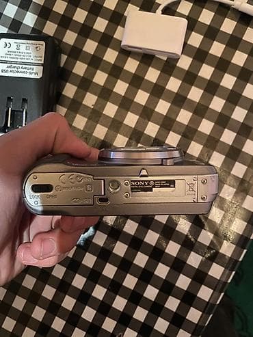 canon eos 700d qiymeti: Sony Cyber-shot DSC-H90 rəqəmsal fotoaparat - 16.1 MP təsvir ölçüsü - — 3