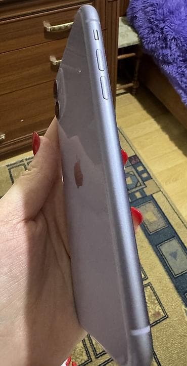 apple airpod pro: IPhone 11, 64 GB, Deep Purple, Face ID — 3