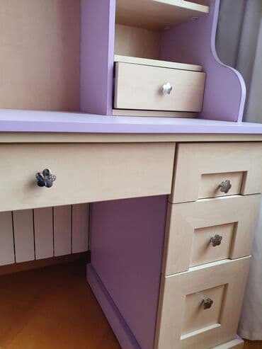 islenmis mebiler: Oğlan və qız üçün, İşlənmiş, Siyirməli, Yazı masası — 2