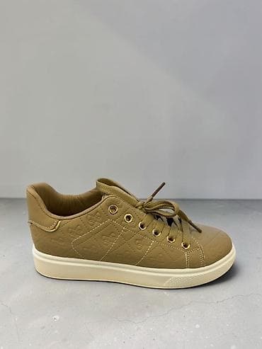 Qadın üçün gündəlik idman ayaqqabısı - Model: Aşağı profilli — 1