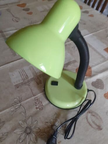 кликер для презентаций: Masaüstü işıqlandırma lampası – rəngli model - Rənglər: açıq yaşıl — 1