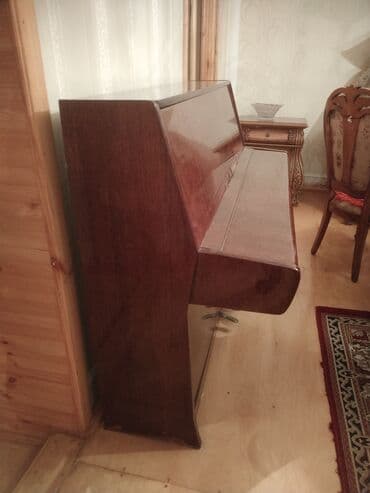 Piano, Belarus, Akustik, Yeni