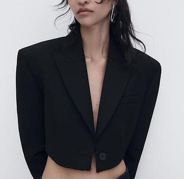 zara pencek: ZARA qısa blezer – qara rəng - Model: qısaldılmış (crop) blezer — 2