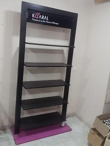 Salon üçün vitrin 30 manat — 1