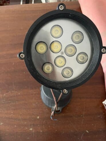 bra lampalar: Spot — 1