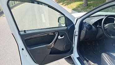 keys sat: Renault Duster: 2 l | 2012 il 296000 km Krossover — 7