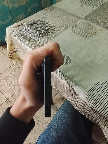 iphone 15 pro satışı: Xiaomi 13, 256 GB, rəng - Qara, 
 Sensor — 2